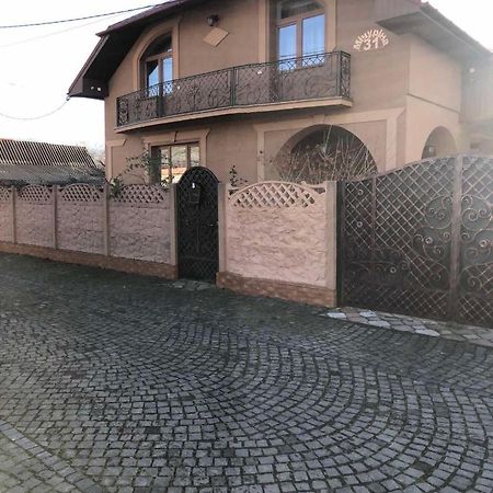 Chynadiyovo Катерина酒店 外观 照片